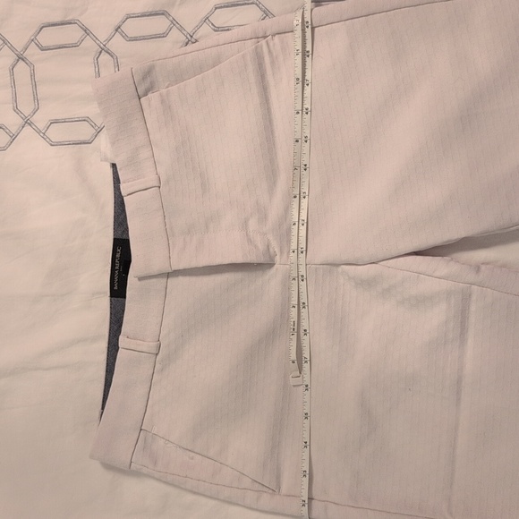 Banana Republic White “Hampton” Pants - Picture 3 of 4